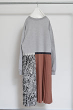 画像をギャラリービューアに読み込む, PLEATED SWEAT SH OP _ A