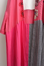 画像をギャラリービューアに読み込む, FLOWER PATCH ROBE / PNK