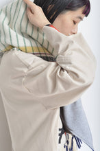 Load image into Gallery viewer, HOOD SHAWL (tsutae SPECIAL) / A