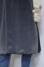 Load image into Gallery viewer, FUR LINER ( CHA )_B