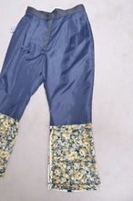 Load image into Gallery viewer, FLARED FLORAL PT 02 / ASS_B