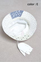 Load image into Gallery viewer, CUT AND CONNECTED DOT BUCKET HAT