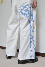 Load image into Gallery viewer, TABLE CLOTH WIDE TUCK PT 01/E