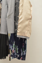 画像をギャラリービューアに読み込む, PLEATS JK (LGRAY/CAT_00)