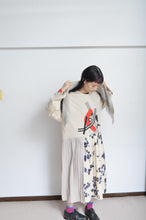 Load image into Gallery viewer, △ SHAWL (tsutae SPECIAL) / A