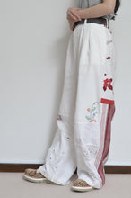 Load image into Gallery viewer, TABLE CLOTH WIDE TUCK PT 02/A