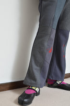 Load image into Gallery viewer, FLARED SWEAT PT / 01_DARK