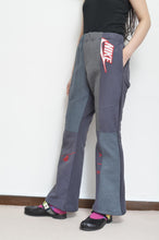 Load image into Gallery viewer, FLARED SWEAT PT / 01_DARK