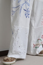 Load image into Gallery viewer, TABLE CLOTH WIDE TUCK PT 02/B