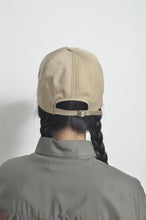 Load image into Gallery viewer, CUT AND CONNECTED TENCEL CAP/BEG