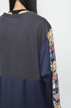 Load image into Gallery viewer, SWITCHING FLORAL OP_ASS*NAVY / C