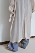 Load image into Gallery viewer, ROBE TRENCH COAT_VOILE (02/BEG)