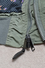 Load image into Gallery viewer, FLORAL MA-1