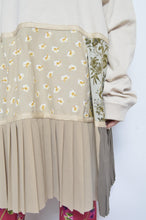 Load image into Gallery viewer, TIERED L/ST OP 01 / BEIGE_A