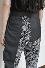 Load image into Gallery viewer, FLARED FLORAL PT 01 / ASS_A