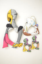 画像をギャラリービューアに読み込む, SCARF CUSHION FLAME/PICASSO