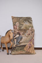 Load image into Gallery viewer, RUG CUSHION (M) / 002