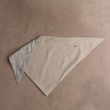 画像をギャラリービューアに読み込む, MELTON TRIANGLE SHAWL/BEG_A

