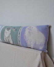 画像をギャラリービューアに読み込む, RUG CUSHION_BLUE CAT
