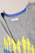 画像をギャラリービューアに読み込む, V-NECK T OP_B
