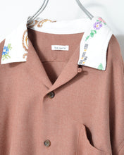 将图片加载到图库查看器，Tablecloth collar fringe shirt / bishu wool_A
