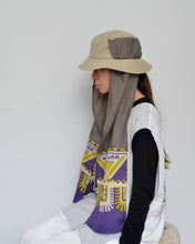 Load image into Gallery viewer, DROOPY SCARF BUCKET HAT / BEIGE
