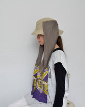 Load image into Gallery viewer, DROOPY SCARF BUCKET HAT / BEIGE
