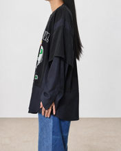 Load image into Gallery viewer, Fake layered T-shirt / BLACK_C

