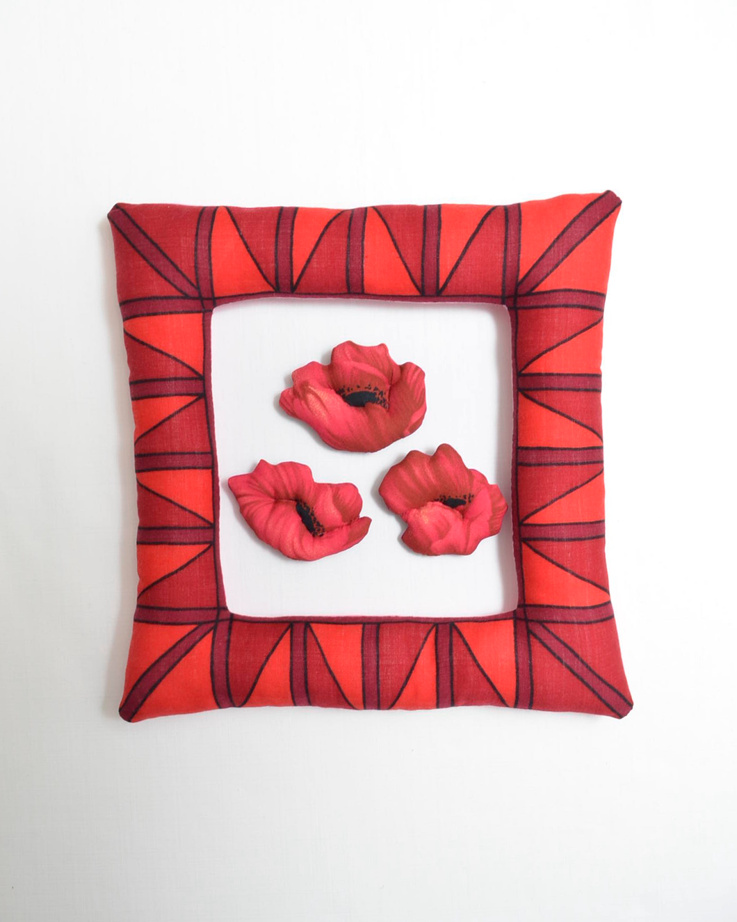 FABRIC RE:LIEF/THREE POPPIES