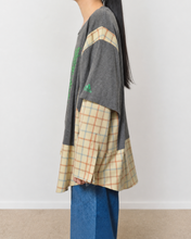 Load image into Gallery viewer, Fake layered T-shirt / ASSORTED_A
