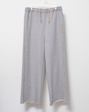 将图片加载到图库查看器，Beaded line flare sweat pants
