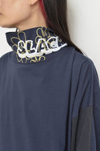 Load image into Gallery viewer, PATCH HI NECK T 02_NAVY / SLACK
