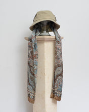 Load image into Gallery viewer, DROOPY SCARF BUCKET HAT / BEIGE
