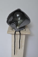 画像をギャラリービューアに読み込む, HORIZONTAL STRIPE HOOD PARTS
