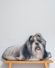 Load image into Gallery viewer, RUG CUSHION_Shih Tzu
