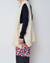 画像をギャラリービューアに読み込む, MOHAIR TOPS_C
