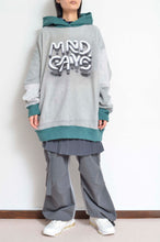 Load image into Gallery viewer, your right things in 代官山 蔦屋書店 出品中〜11/3まで:TWO-TONE HOODIE_BLUE/GREEN print/02 size
