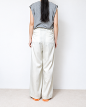 將圖片載入圖庫檢視器 [27SS 予約アイテム] Tencel Wide Tuck Pants
