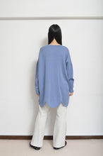Load image into Gallery viewer, RIPPLE WAVE HEM KNIT P/O w/NECK PARTS(BLUE)
