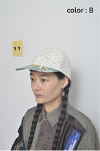 Load image into Gallery viewer, [your right things 代官山 蔦屋書店出品中]CUT AND CONNECTED DOT CAP
